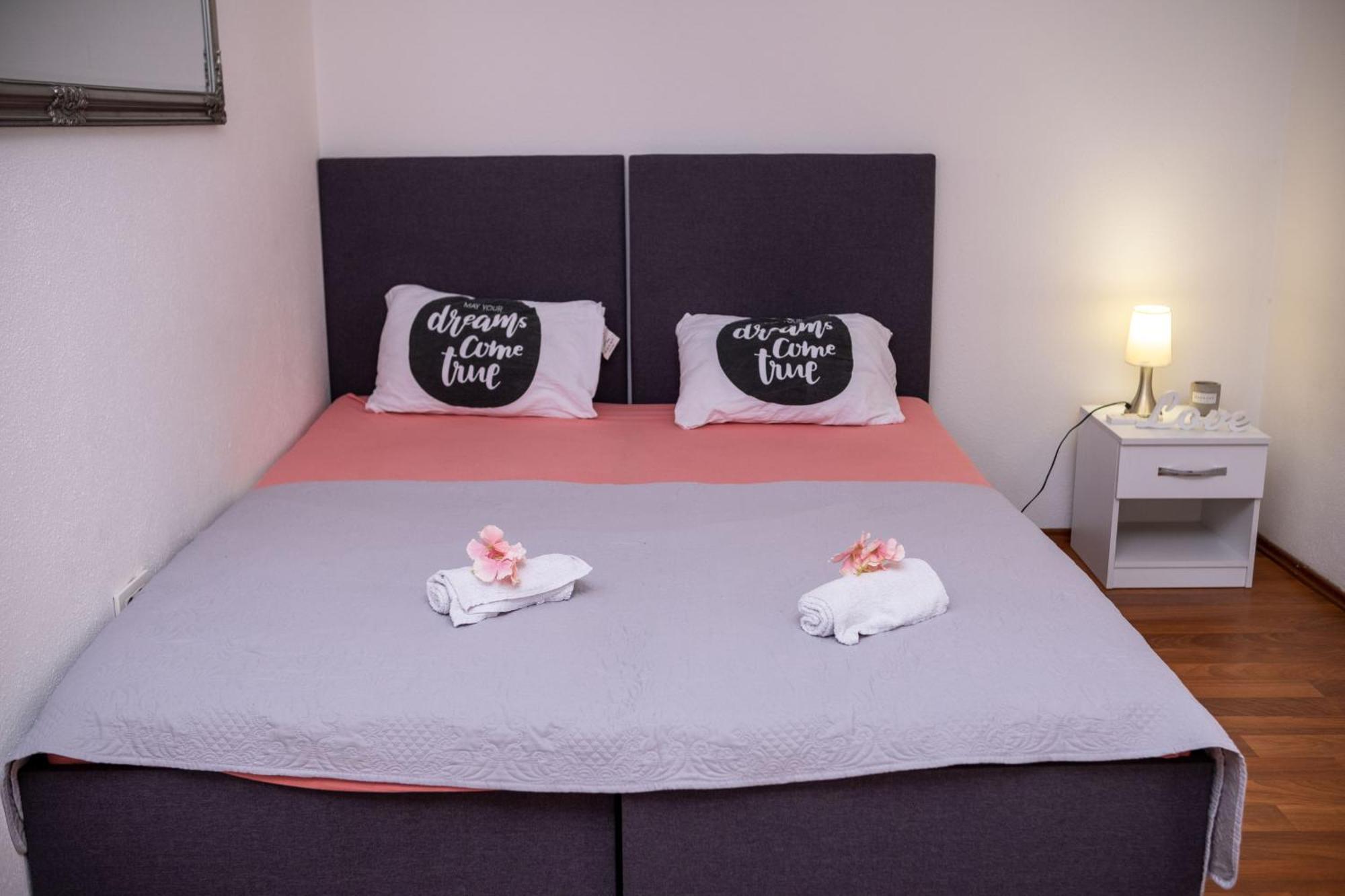 Apartment Mery Мостар Екстер'єр фото